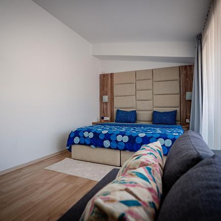 City Center Apartment 2 Ohrid Bagian luar foto