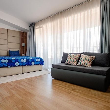 City Center Apartment 2 Ohrid Bagian luar foto