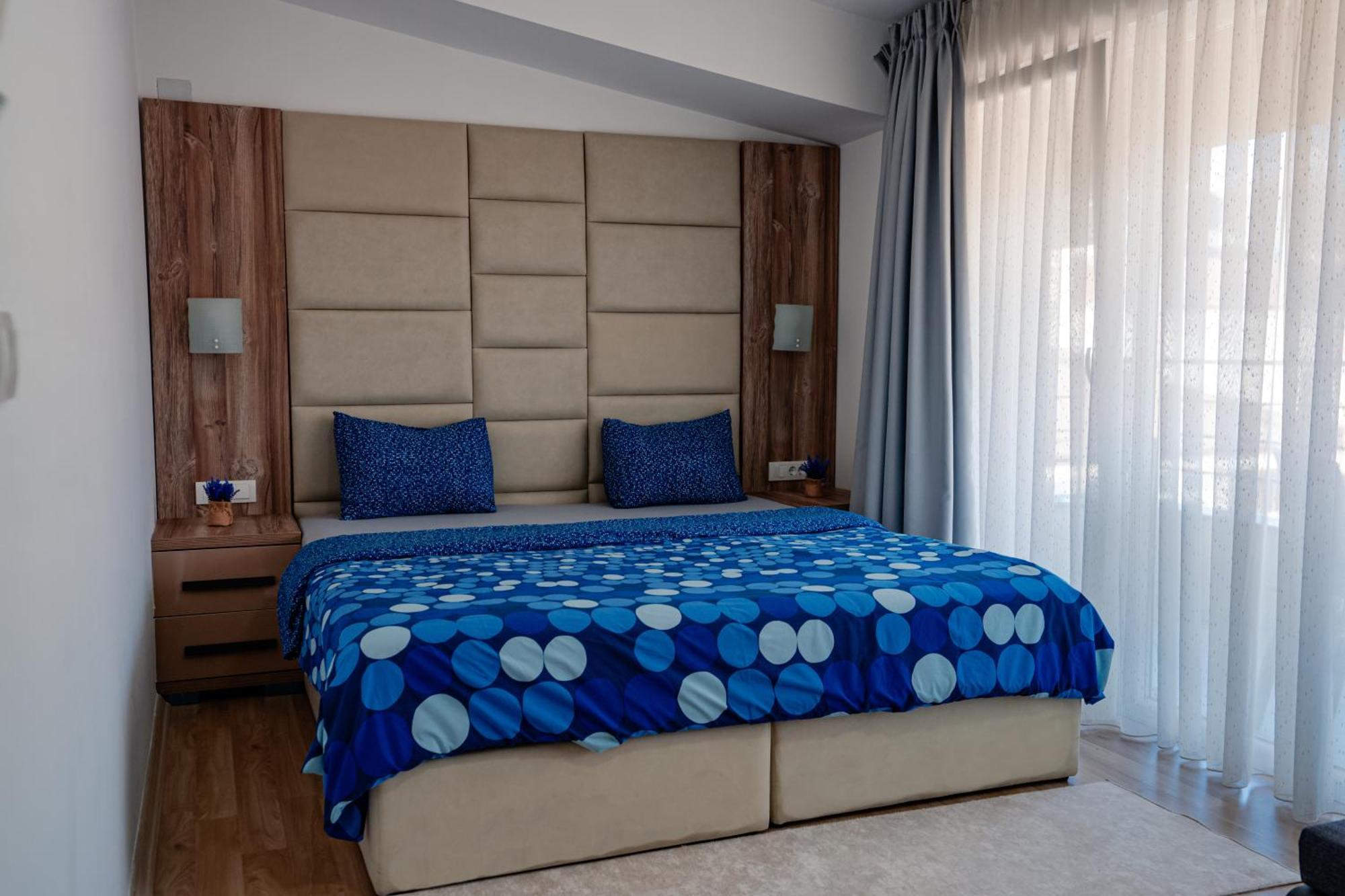 City Center Apartment 2 Ohrid Bagian luar foto